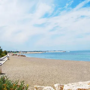 Sunny , Bari Italien