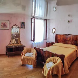 Ca' Degli Artisti , Venedig Italien